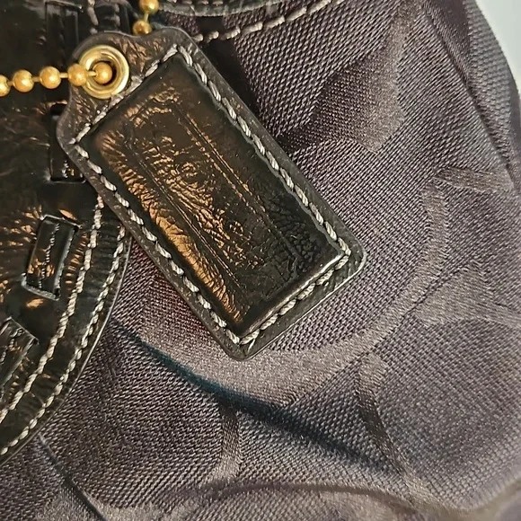 Coach Signature Fabric & Black Patent Purse - Picture 2 of 7